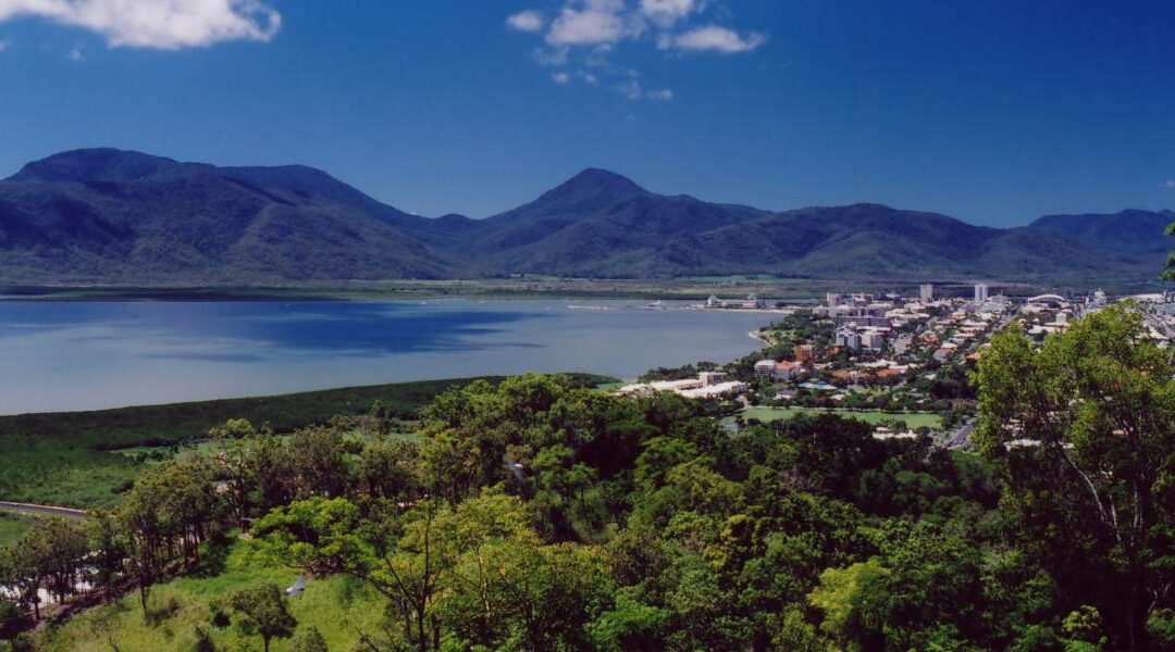 10 Reasons To Get Married Around Cairns